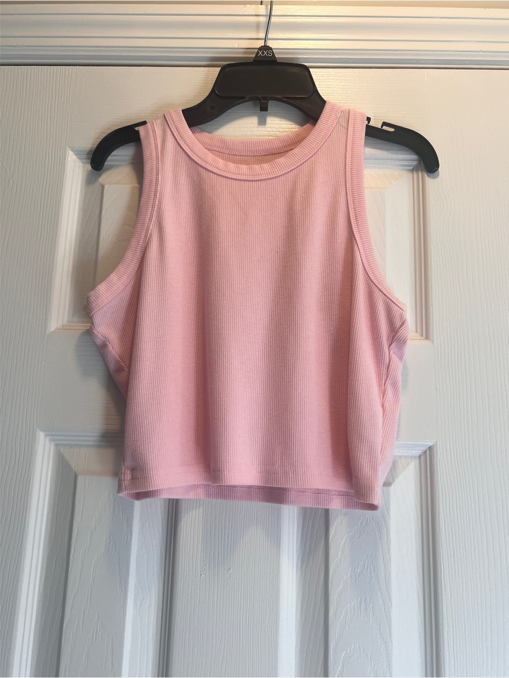 Women’s Pink Ribbed Crop Tank Top